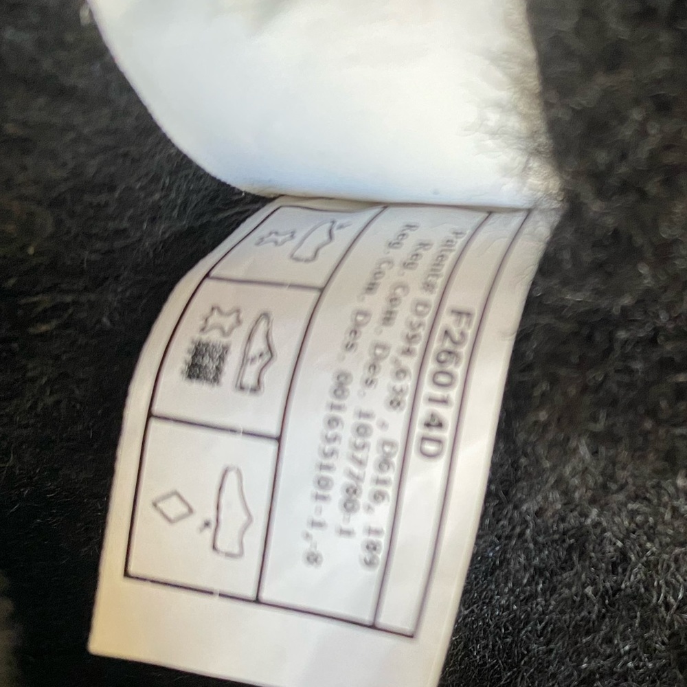 Ugg Bailey - image 4